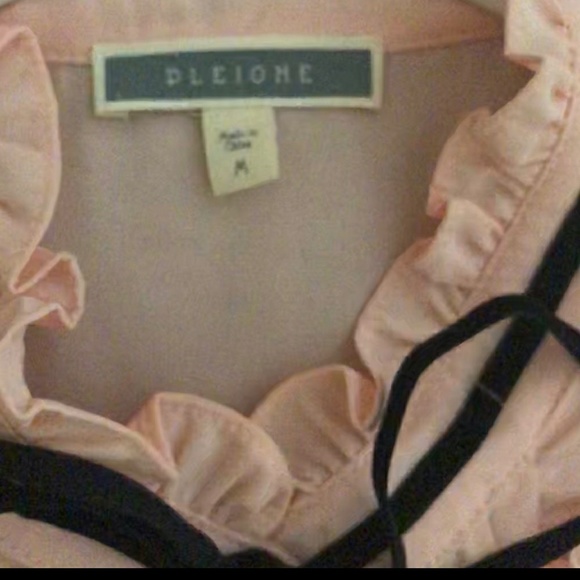 Pleione pink and black ruffled blouse - Picture 2 of 4